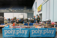 Polyplay.xyz vertreibt Retro-Hardware und Spiele
